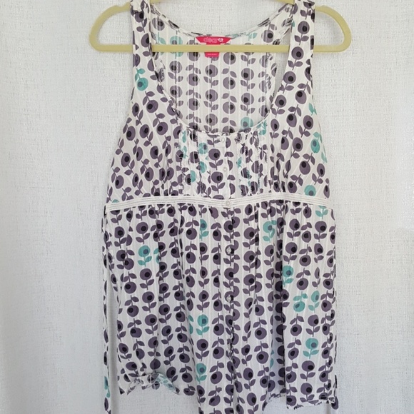 Multicolor, empire waist, racer back top - Picture 1 of 7